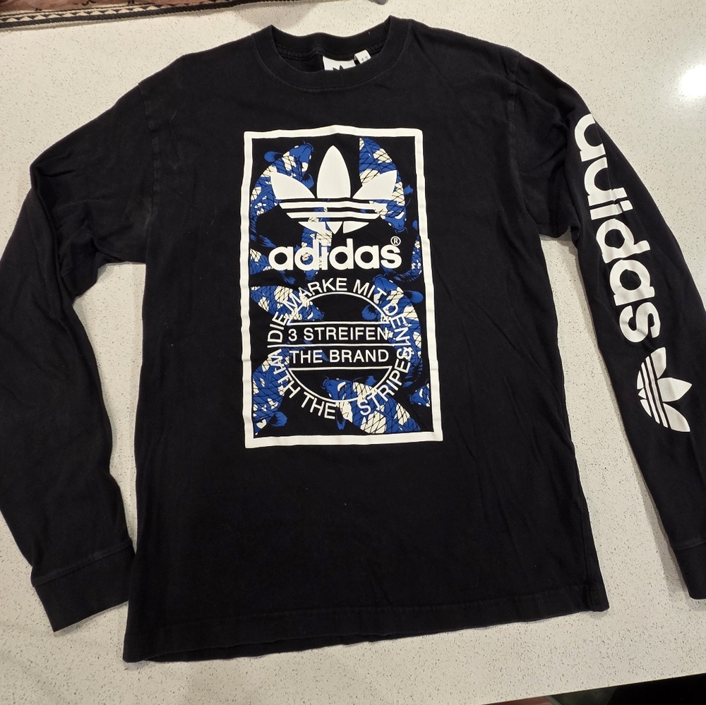 Adidas Men's Black and Blue Graphic Long Sleeve Tee S